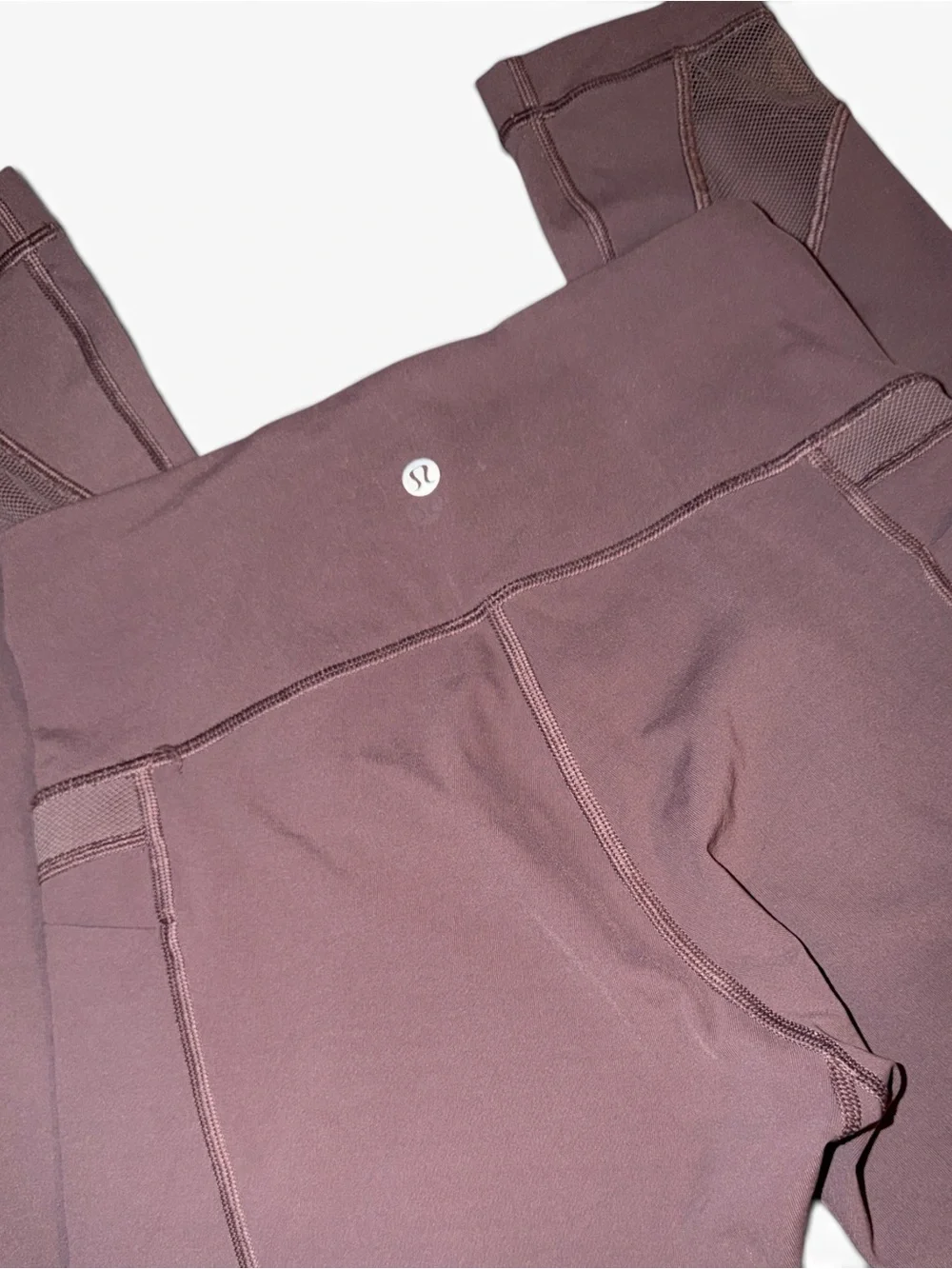 Lululemon Mesh In Motion Crop *23